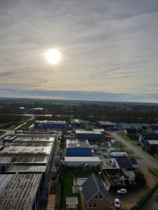 Zuidbroek van bovenaf vanuit de mast van het project Snel Internet Groningen